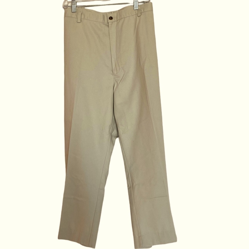 HAGGAR GENERATIONS  big man pants. Cotton Flat front Button back pockets 45/24
C